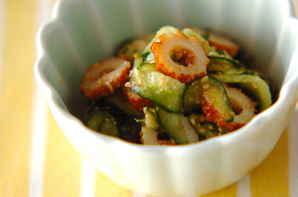 ちくわとキュウリのゴマ酢和え