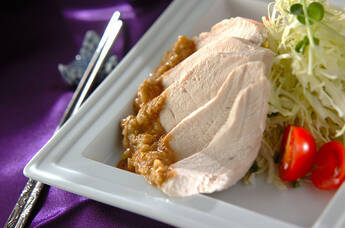 濃厚ゴマダレがけゆで鶏