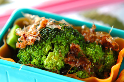 ブロッコリーのかつお和え