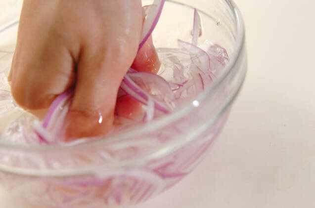 合鴨とバルサミコのサラダの作り方の手順3