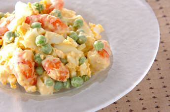 豆とエビのサラダ