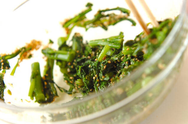 菊菜のナムル・ウズラ卵のせの作り方の手順2