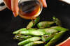 アスパラのナンプラーソテーの作り方の手順2