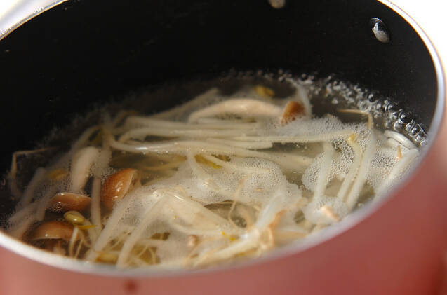 白キクラゲのスープの作り方の手順5