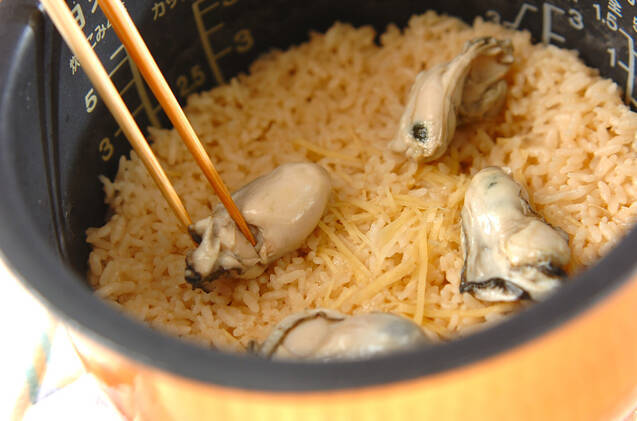 カキの炊き込みご飯の作り方の手順6