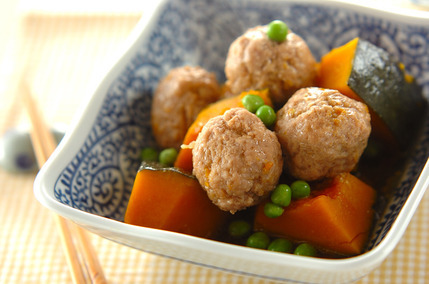 カボチャと肉団子の煮物