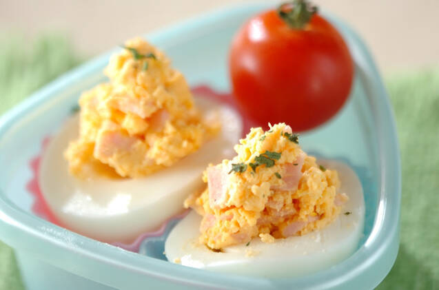 黄身マヨ詰めゆで卵