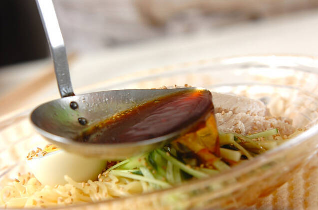 レンジ蒸し鶏冷麺の作り方の手順8