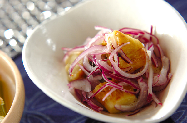 9. 焼きナスのドレッシングサラダ