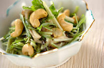 青菜とキノコのからしマヨ和え