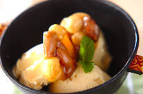 アイス・ハニーナッツ添え