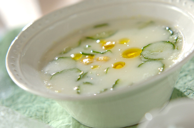 キュウリのヨーグルトスープ レシピ 作り方 E レシピ 料理のプロが作る簡単レシピ