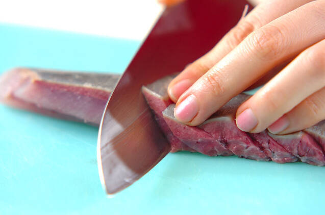 お刺身の梅肉ソースかけの作り方の手順1