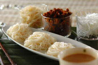 担々麺風ゴマダレ素麺