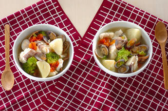 魚介のサフランスープ