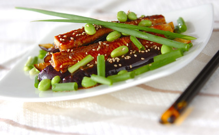 ウナギとナスのピリ辛酢みそ和え