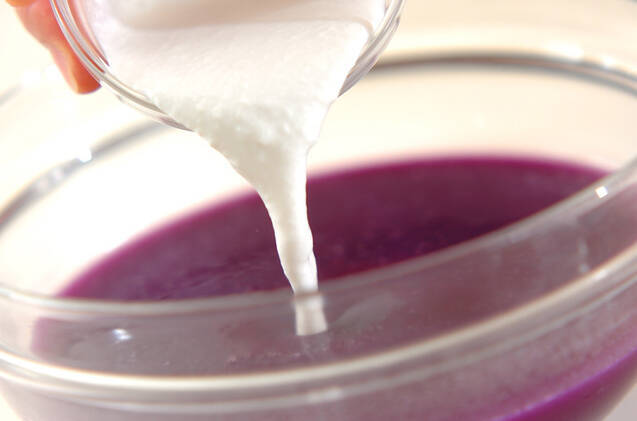 紫イモの汁粉の作り方の手順3