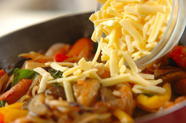 ナスとソーセージのチーズ炒めの作り方の手順9