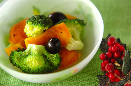 パプリカとオリーブのマリネ