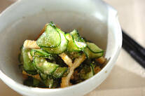 キュウリのゴマ酢和え