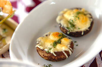 トースターで簡単！しいたけのアンチョビチーズ焼き