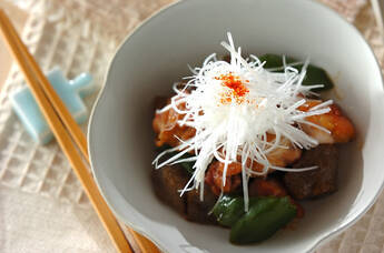 鶏肉と板コンの炒め煮