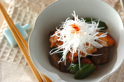 鶏肉と板コンの炒め煮