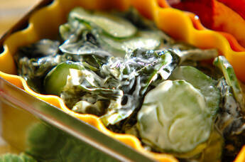 キュウリとワカメのマヨネーズサラダ