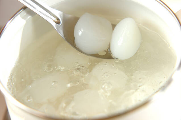 豚肉と玉コンニャクのうま煮の作り方の手順2