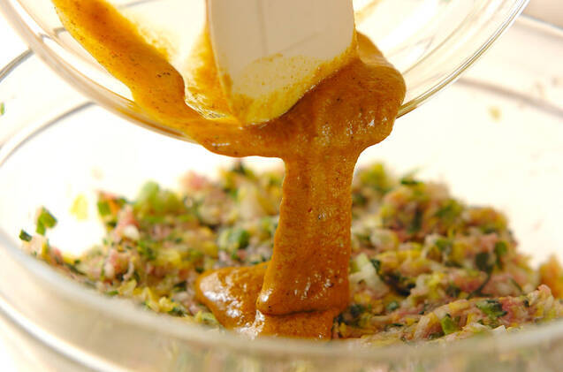 カレー風味餃子の作り方の手順4