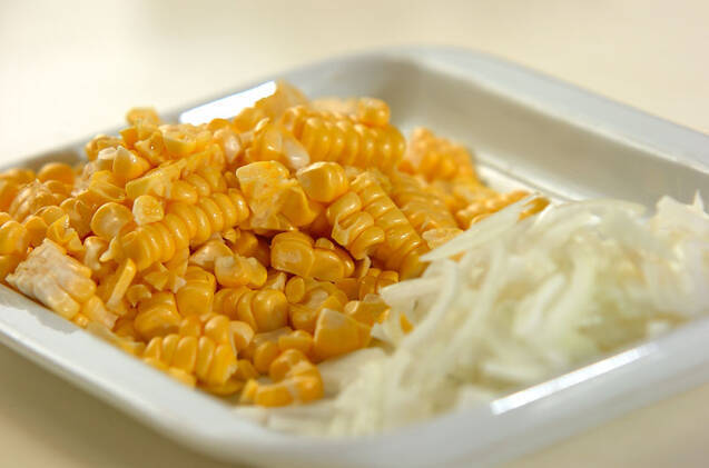 ぜいたくコーンスープの作り方の手順1