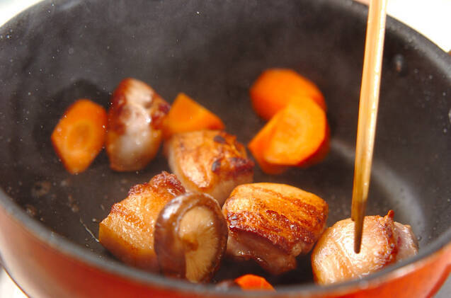 卵がたまらない！豚肉と大根のコーラ煮の作り方の手順7
