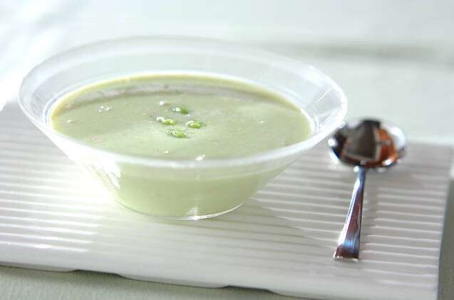 6．【枝豆】枝豆とカニの冷製風スープ