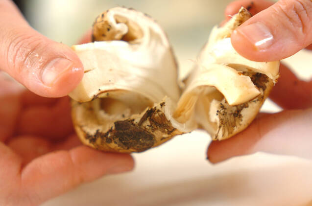 土瓶蒸し風松茸のお吸い物の作り方の手順1