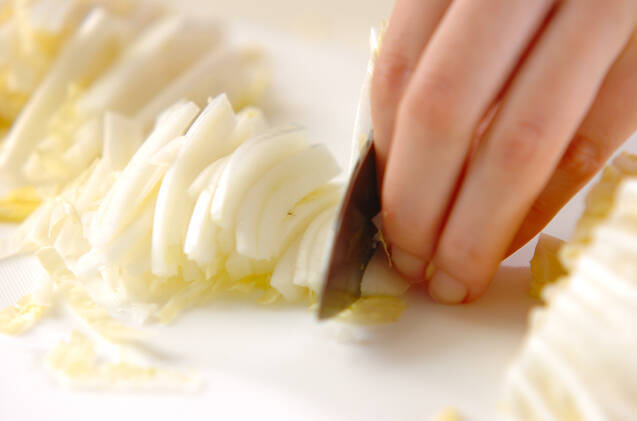 白菜サラダの作り方の手順1