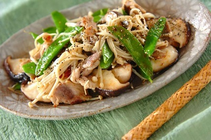 豚肉とキヌサヤの塩炒め