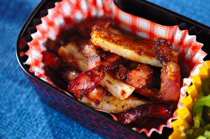 ちくわとベーコンのカレー炒め