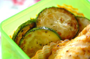 ズッキーニアンチョビソテー