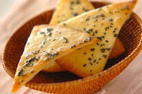 ハーブバターピザ