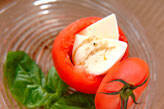 トマトとチーズのサラダ