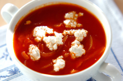 オニオントマトスープ