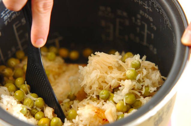 モチモチ！ ホタテ入り豆ごはんの作り方の手順6