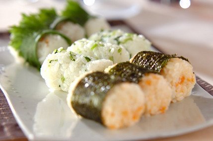 ひとくちおにぎり