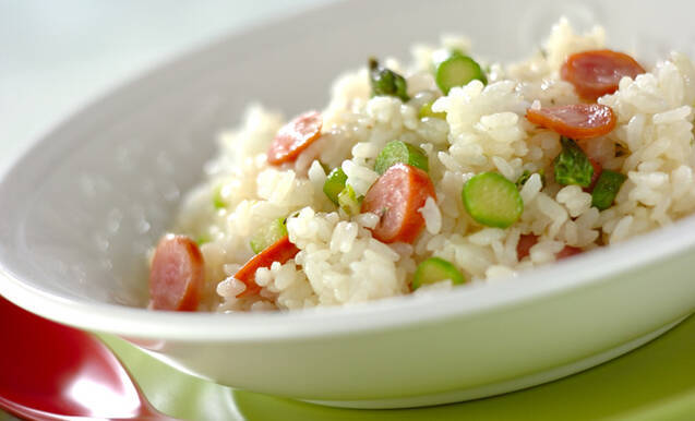 アスパラの混ぜピラフ