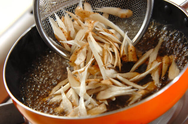 ウナギとゴボウの卵とじの作り方の手順5