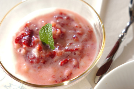 ストロベリーヨーグルト