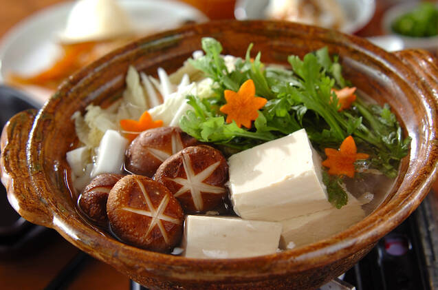 湯豆腐の基本レシピ！さらにおいしくなるたれ＆具材アレンジ11選もの画像