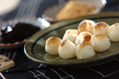 もちもち焼き団子 レシピ 作り方 E レシピ 料理のプロが作る簡単レシピ