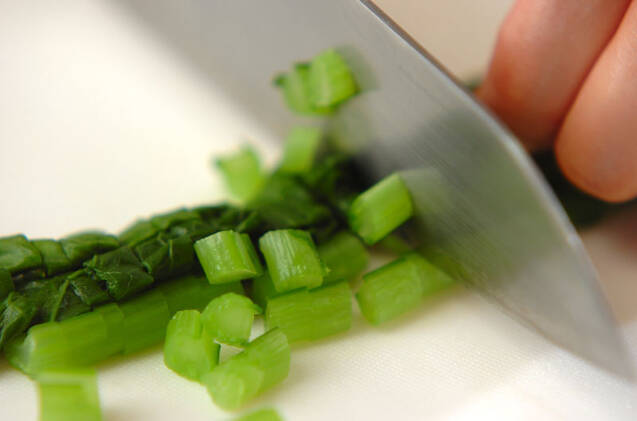 菜っ葉入りお粥の作り方の手順3