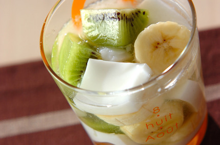 フルーツアンニン豆腐